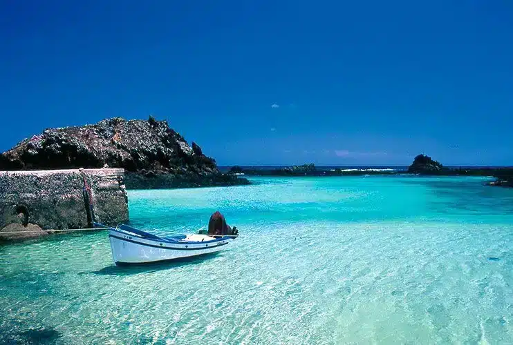 Ferry to Lobos Island from Corralejo - best tours in fuerteventura