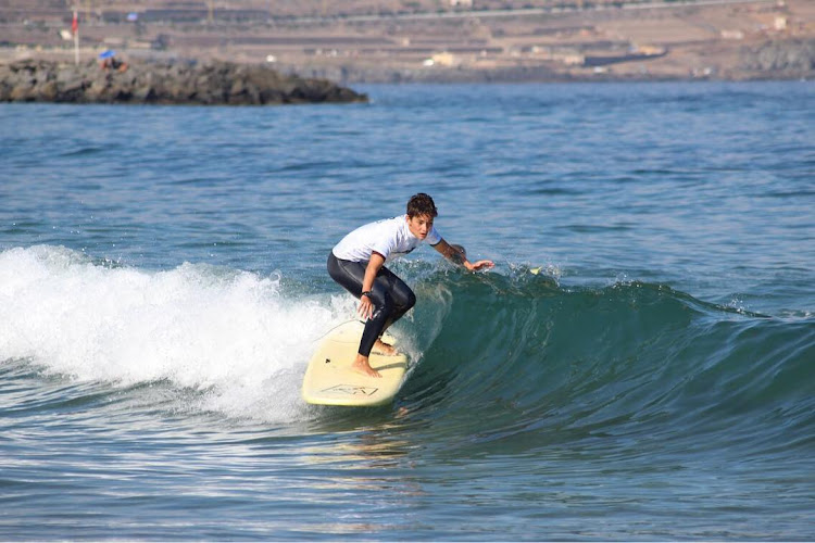 FEEL Surf Camp Las Palmas