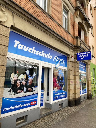 Tauchschule Abyss - Reviews