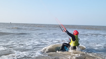 Clinical De La Planche Kitesurfing School And Wing Foil Normandie - Reviews