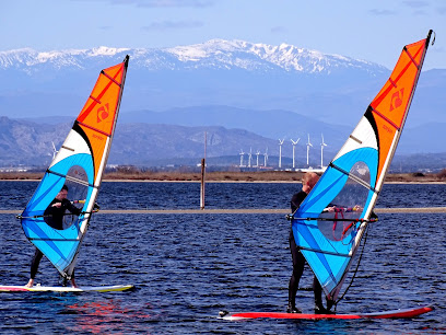 Alan WindSurf School Hire Planche À Voile / Surf / Paddle / Skate - Reviews