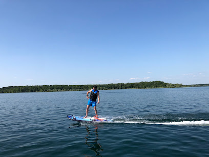 Surf&apos;eau Der - Location De Surfs Électriques, Stand-Up Paddles, Et Canoës-Kayaks Au Lac Du Der - Reviews