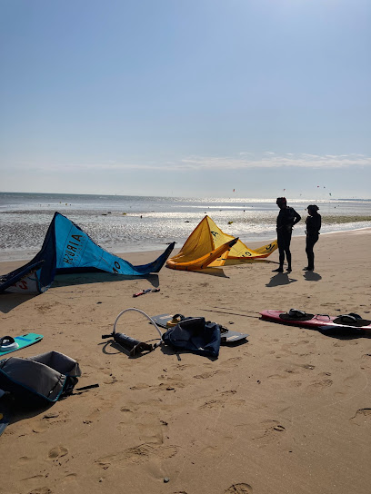 Kitesurfing School E-Foil - Ré Kite School - Reviews