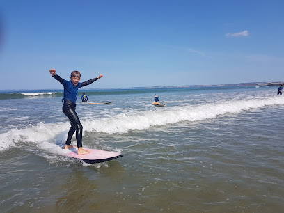 Penn Ar Surf School Surf School Bay De Douarnenez - Reviews