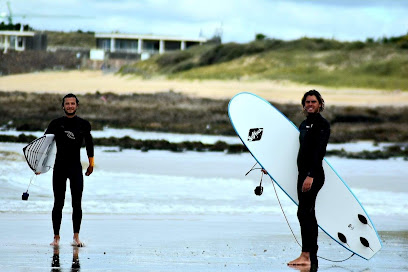 Ombak - School Of Surf Brétignolles Sur Mer - Reviews