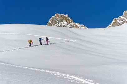 Club Alpin Français de Chambéry - Reviews